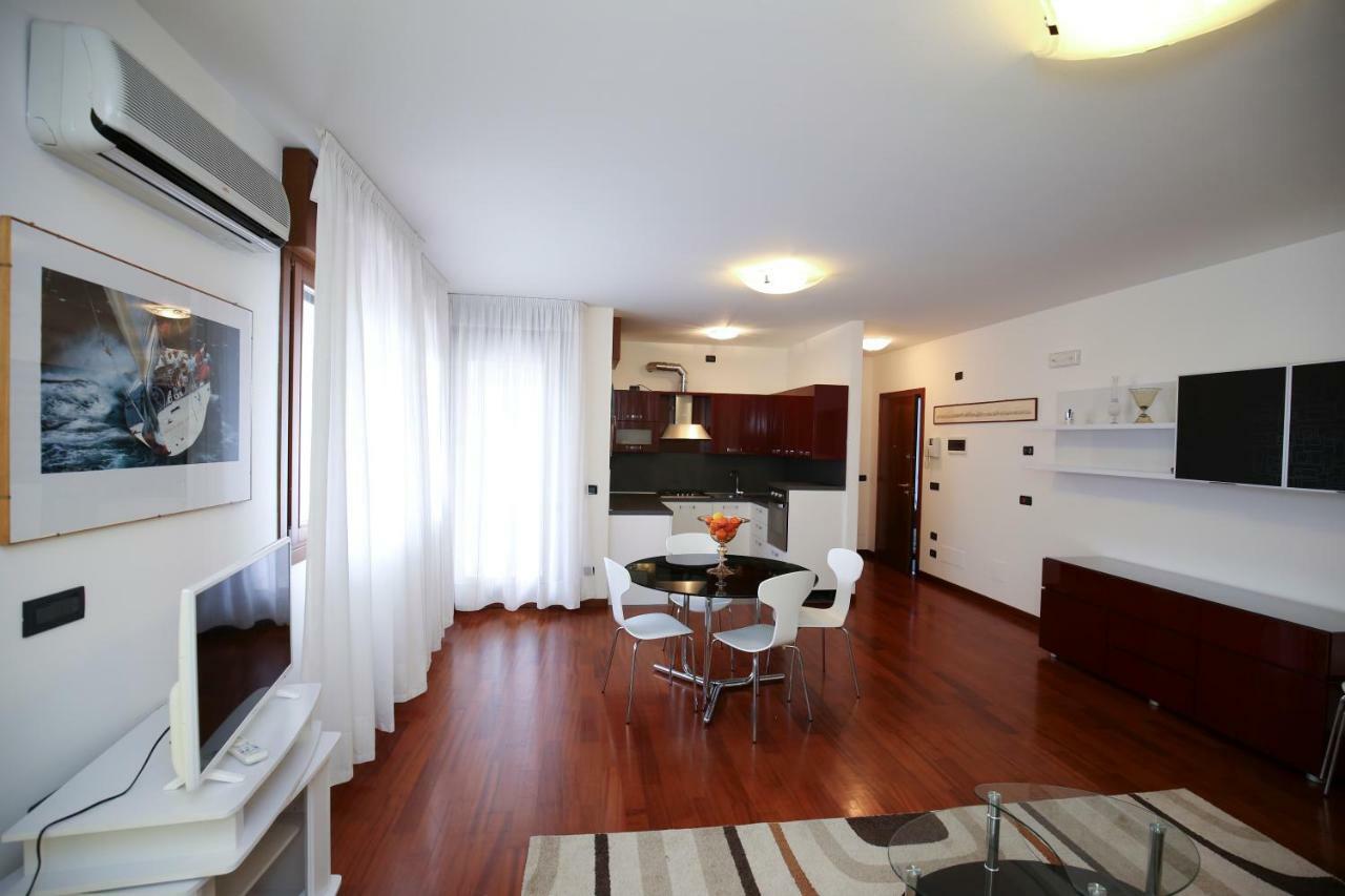 Round Venice Marghera Exterior foto