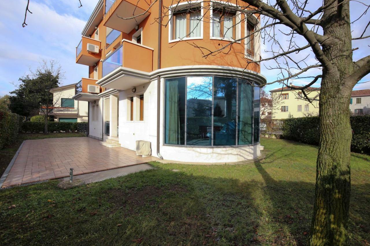 Round Venice Marghera Exterior foto
